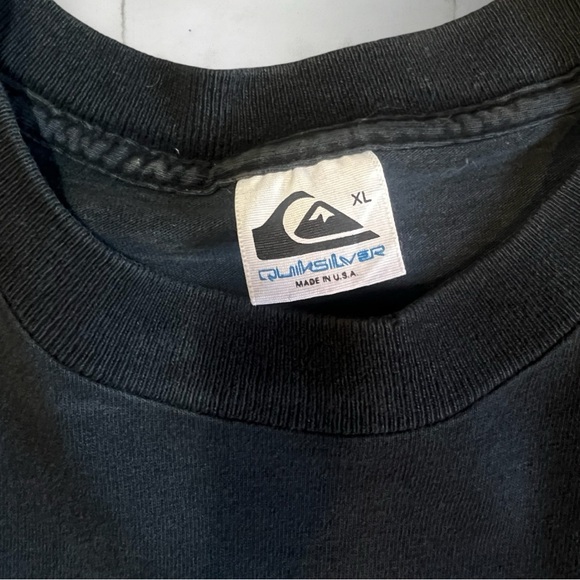 90s vintage single stitched Quick Silver shirt black front & back print - Picture 3 of 3